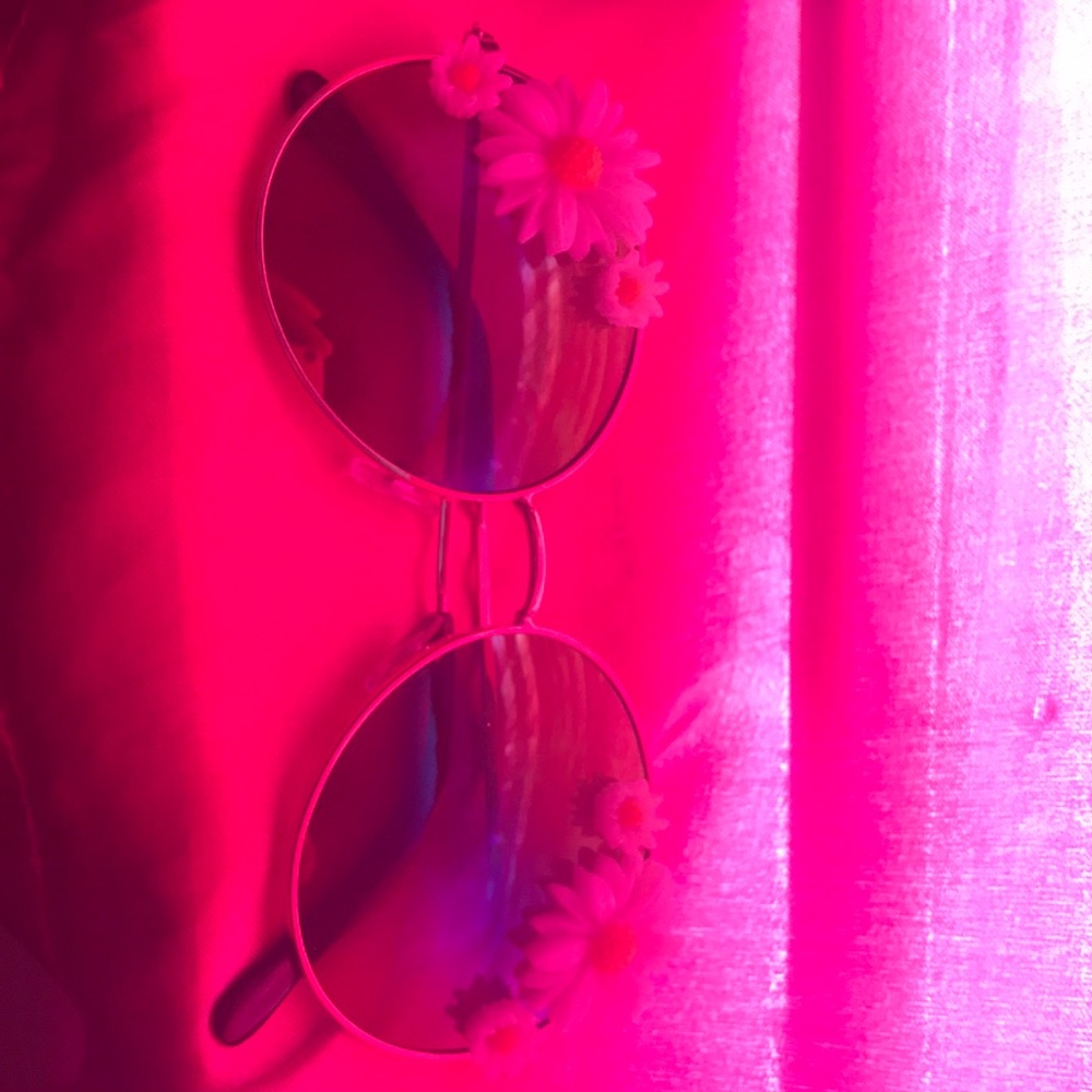Girls sunglasses